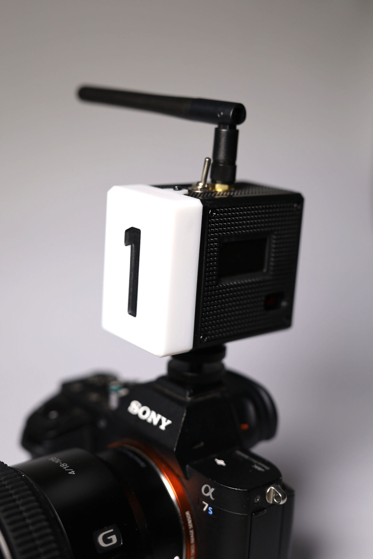 Omnis Tally Light on Sony camera