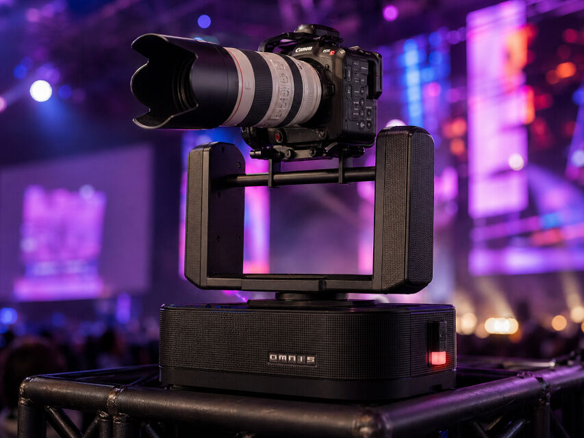 Omnis Pan-Tilt Head em evento ao vivo